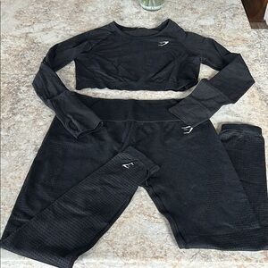 Gym Shark Cropped Top and Leggings Set